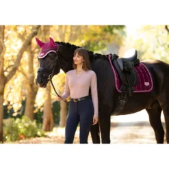LeMieux Zadeldekje Loire Classic Square Dressuur Blackberry