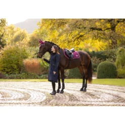 LeMieux Zadeldekje Loire Classic Close Contact Square Springen Blackberry