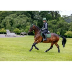 LeMieux Zadeldekje Loire Classic Square Close Contact Hunter Green
