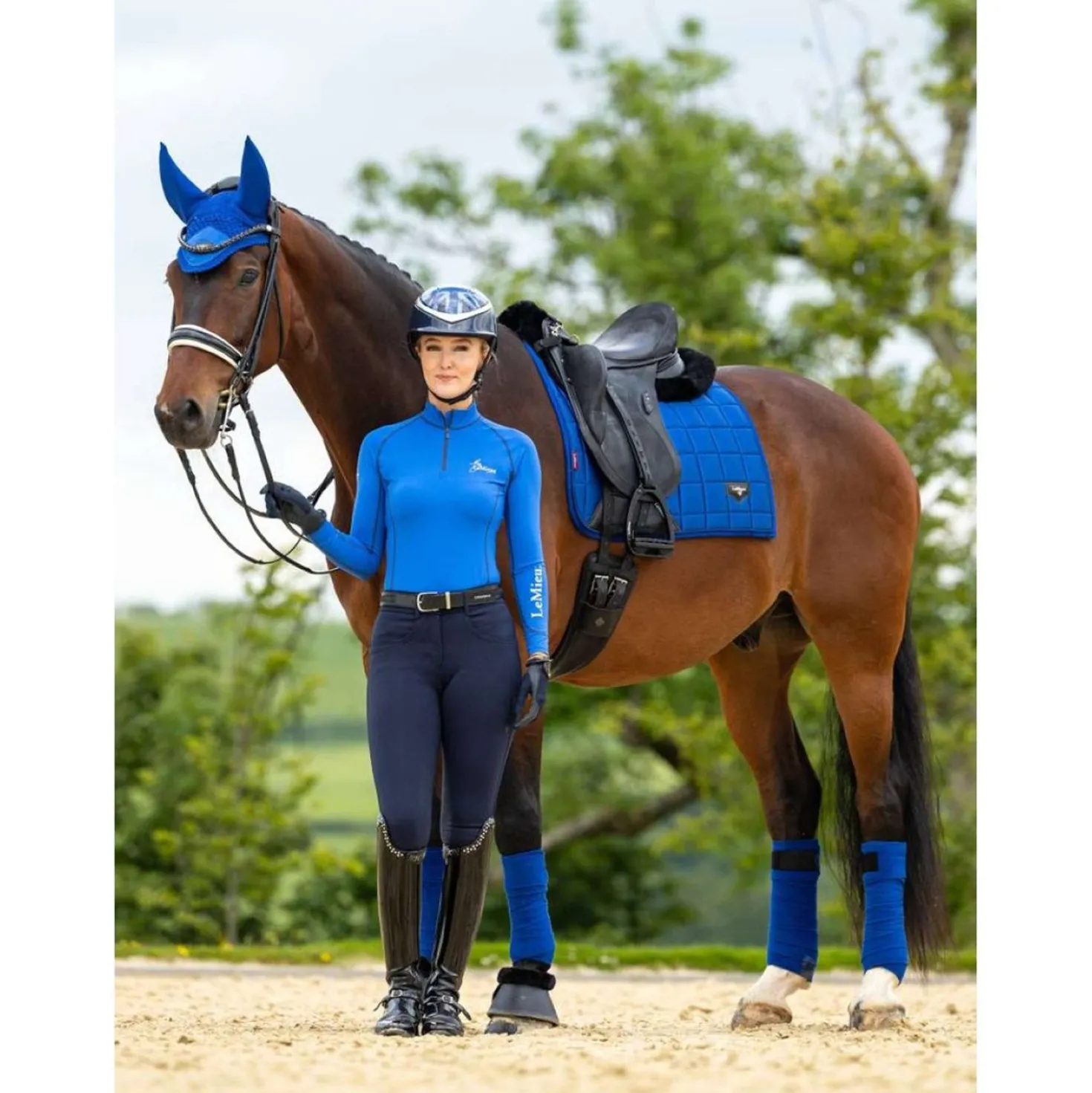 LeMieux Zadeldekje Loire Dressuur Benetton Blue