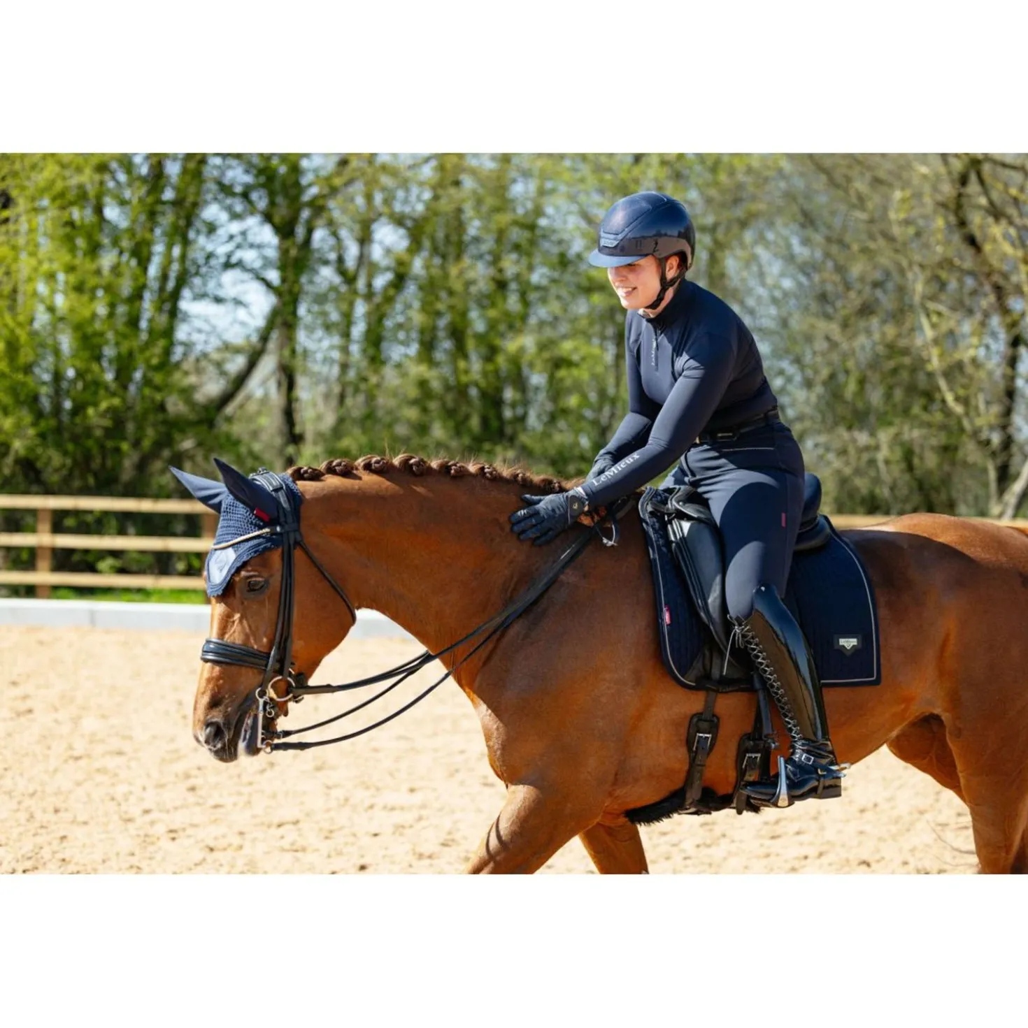 LeMieux Zadeldekje Puissance Suede Dressuur Navy