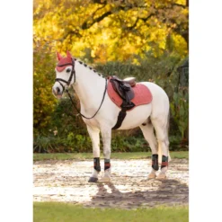 LeMieux Zadeldekje Suede Square Springen Spiced Earth