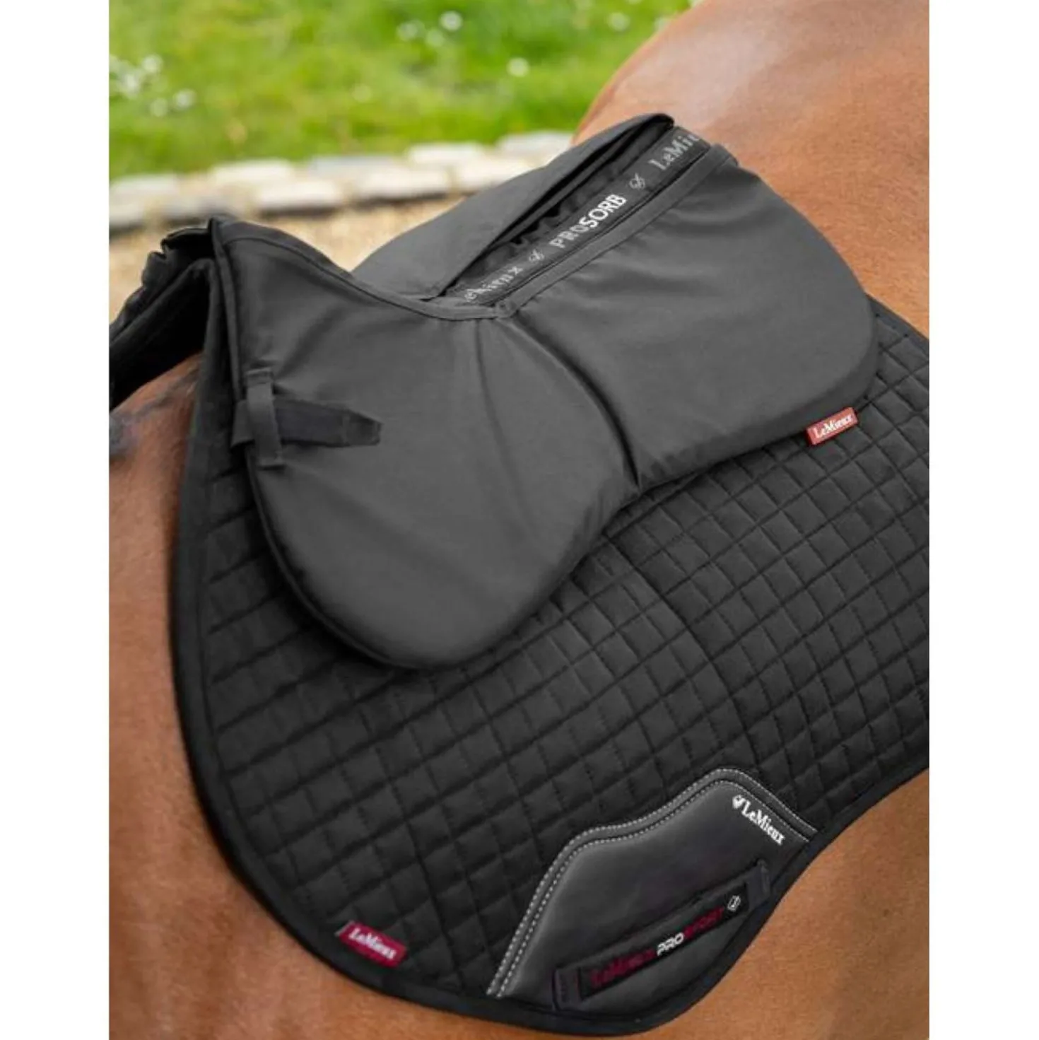 LeMieux Zadelonderlegger Prosorb 2 Pocket Zwart
