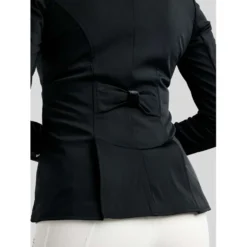 Montar Wedstrijdjasje MoValerie Short Velvet Details Golden Quartz Crystals Zwart
