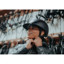 Pikeur Cap AirLuxe Pure Lange klep Zwart