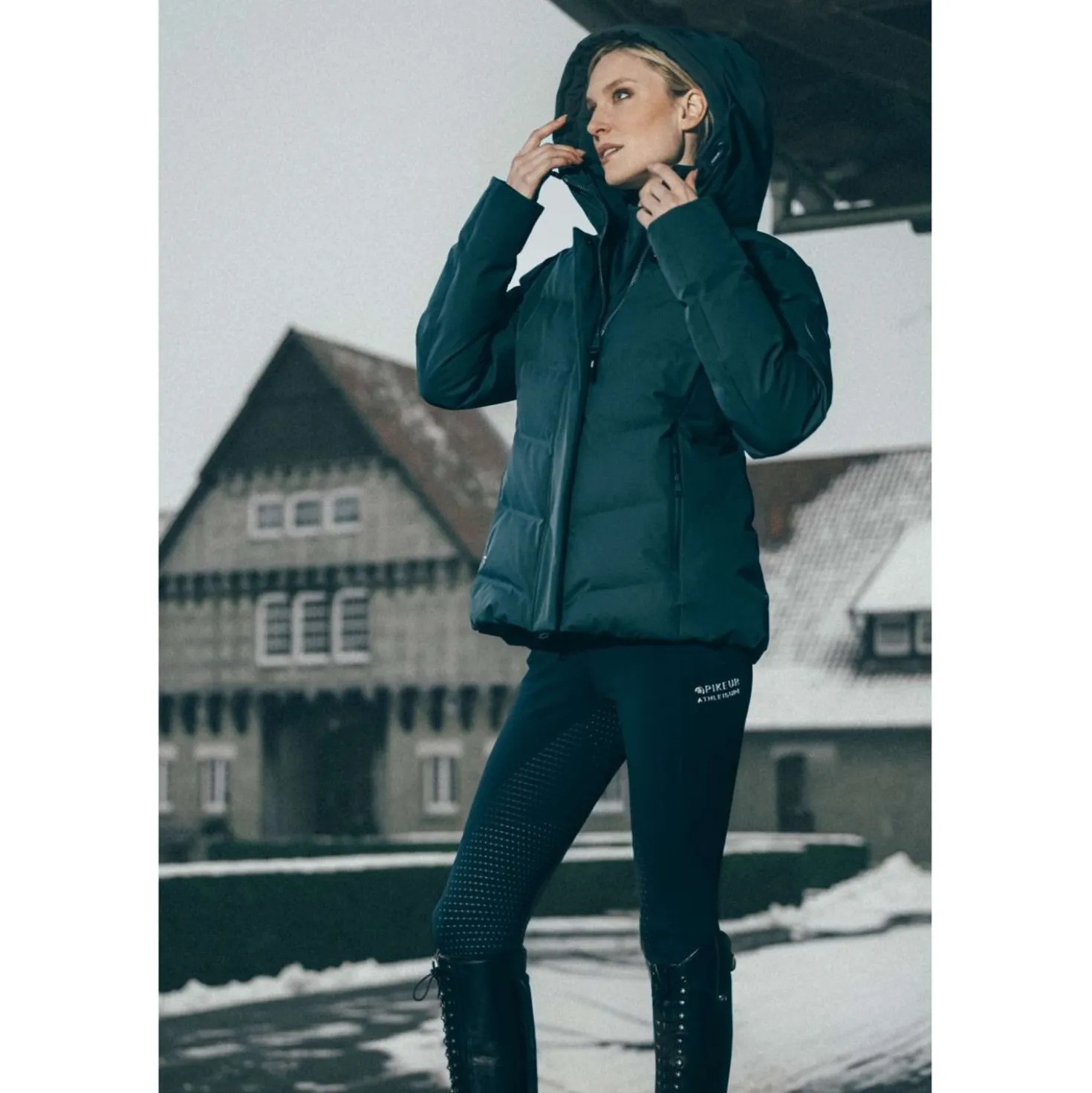Pikeur Jas Waterproof Athleisure AW26 Pine Green
