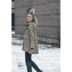Pikeur Regenjas Cape Athleisure AW26 Mocha Cream