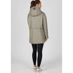 Pikeur Regenjas Cape Athleisure AW26 Mocha Cream