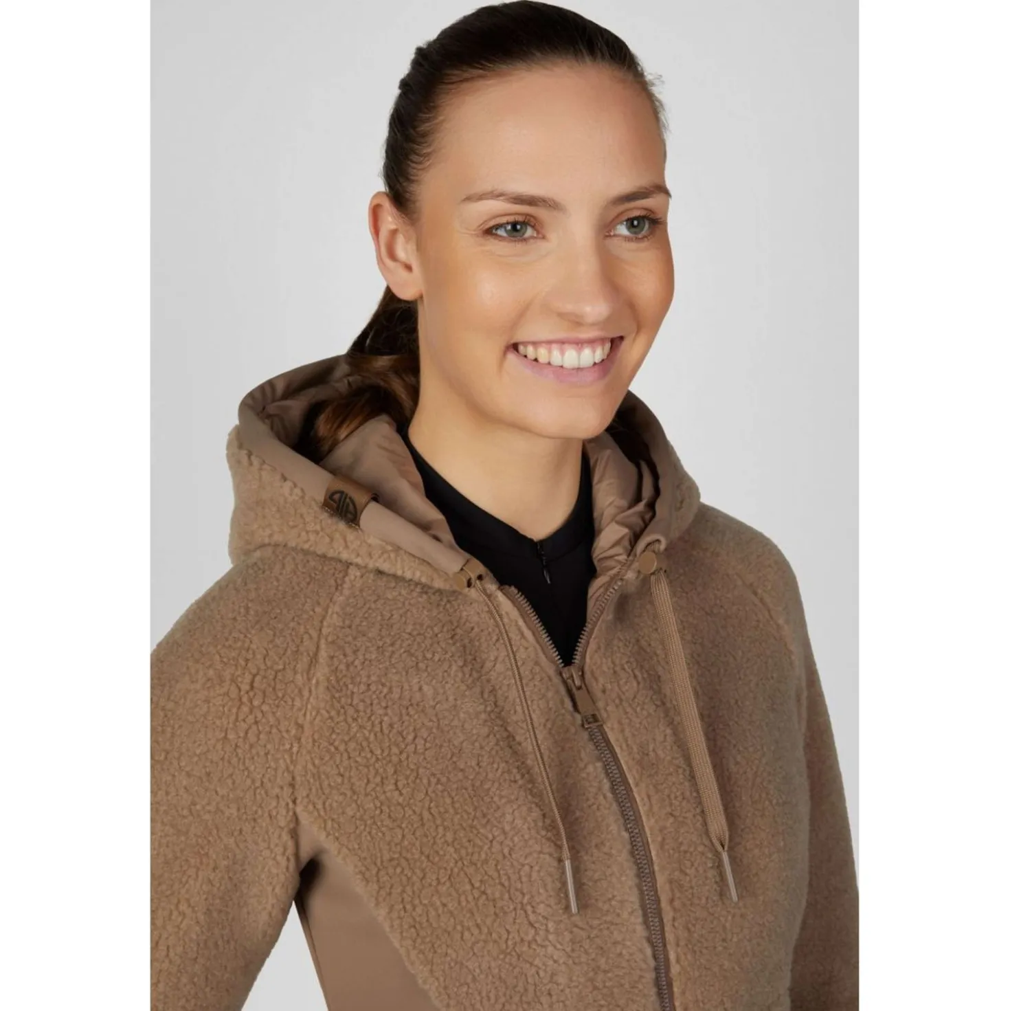 Pikeur Vest Teddyfleece Athleisure AW26 Toffee Beige