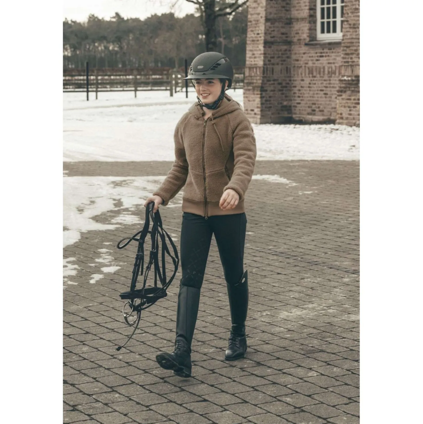 Pikeur Vest Teddyfleece Athleisure AW26 Toffee Beige
