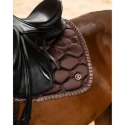 PS of Sweden Zadeldekje Ruffle Pearl Dressuur Earth Brown