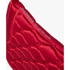 PS of Sweden Zadeldekje Ruffle Dressuur Cranberry Red