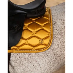 PS of Sweden Zadeldekje Signature Springen Old Gold