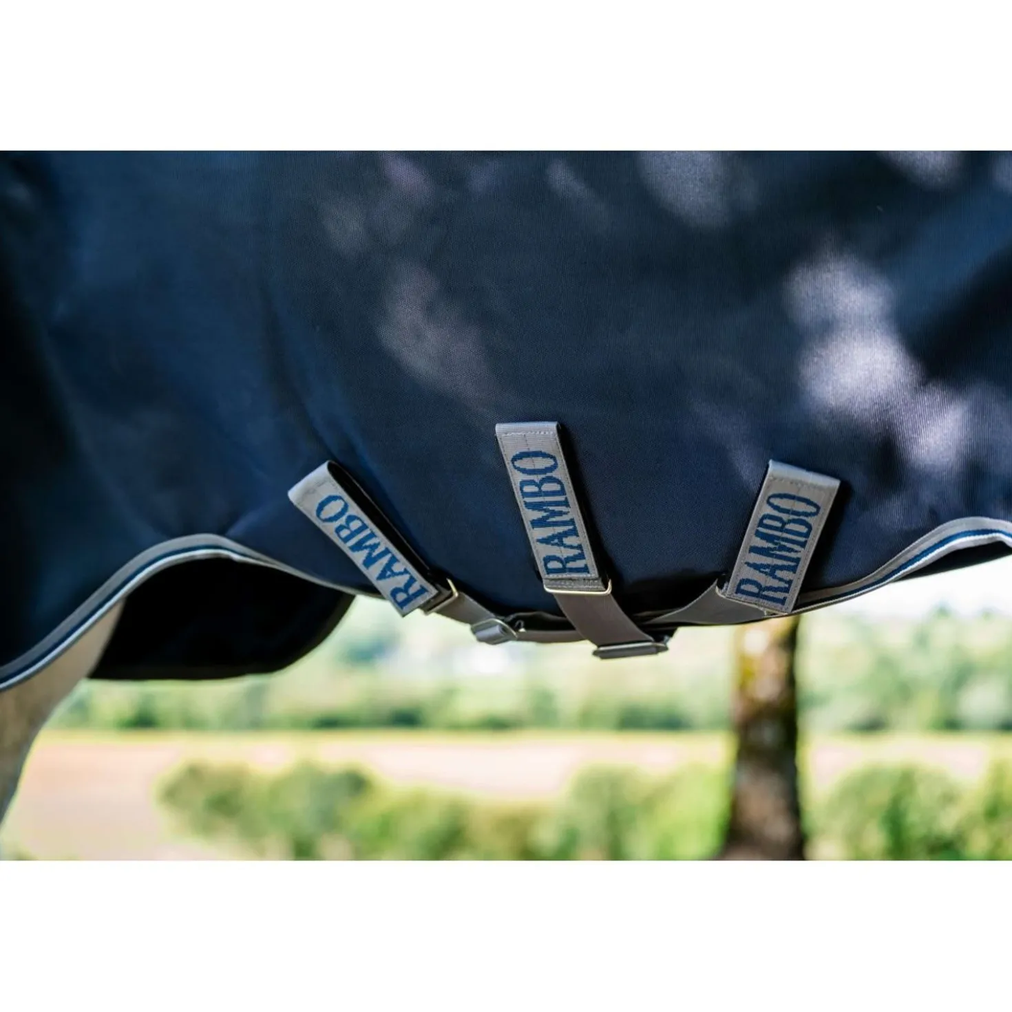 Rambo Turnout Rug 1680D Varilayer 250g Navy/Thunderstorm Grey/Silver