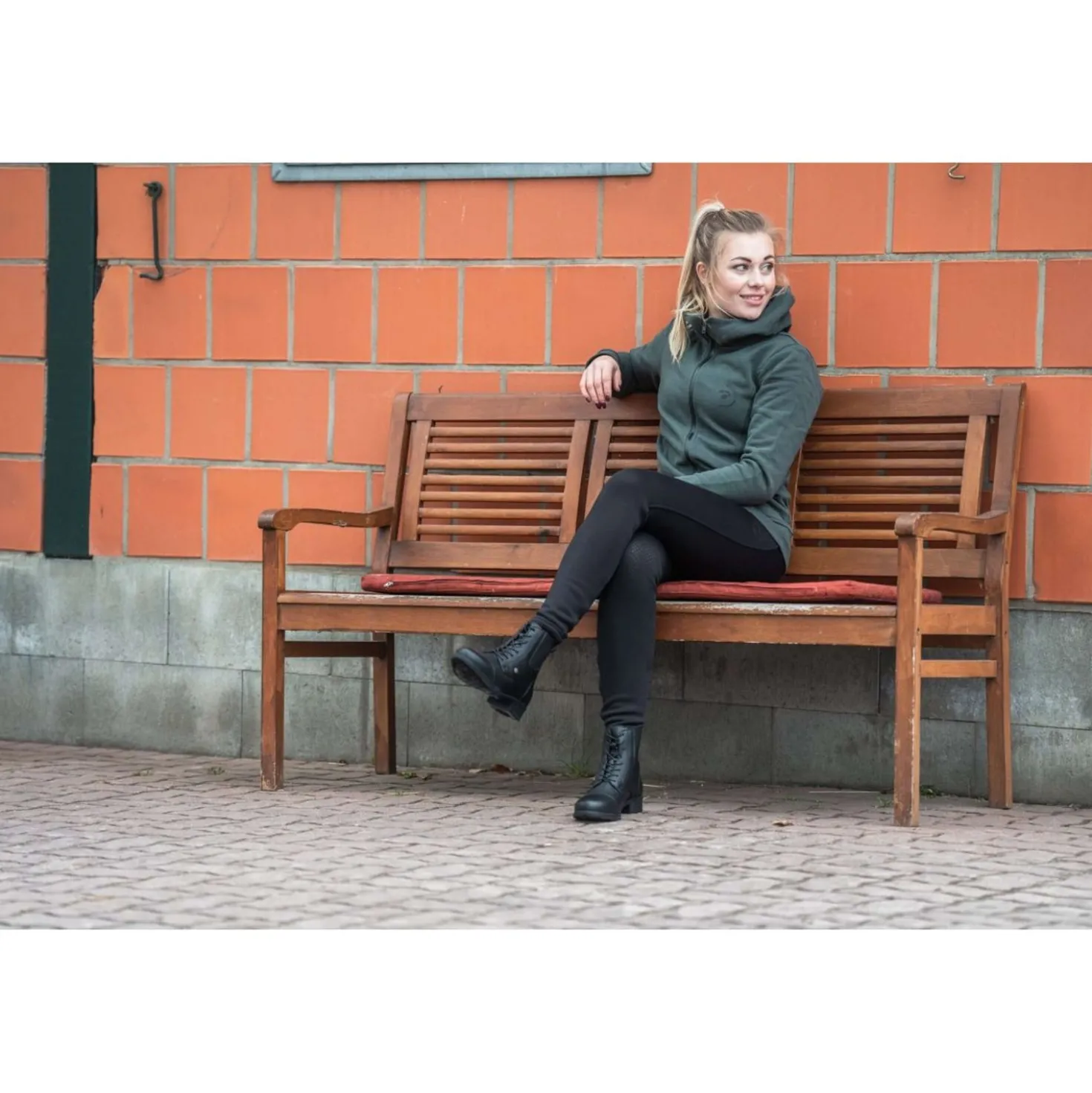 Suedwind Jodhpurs Nova Back Zip Zwart