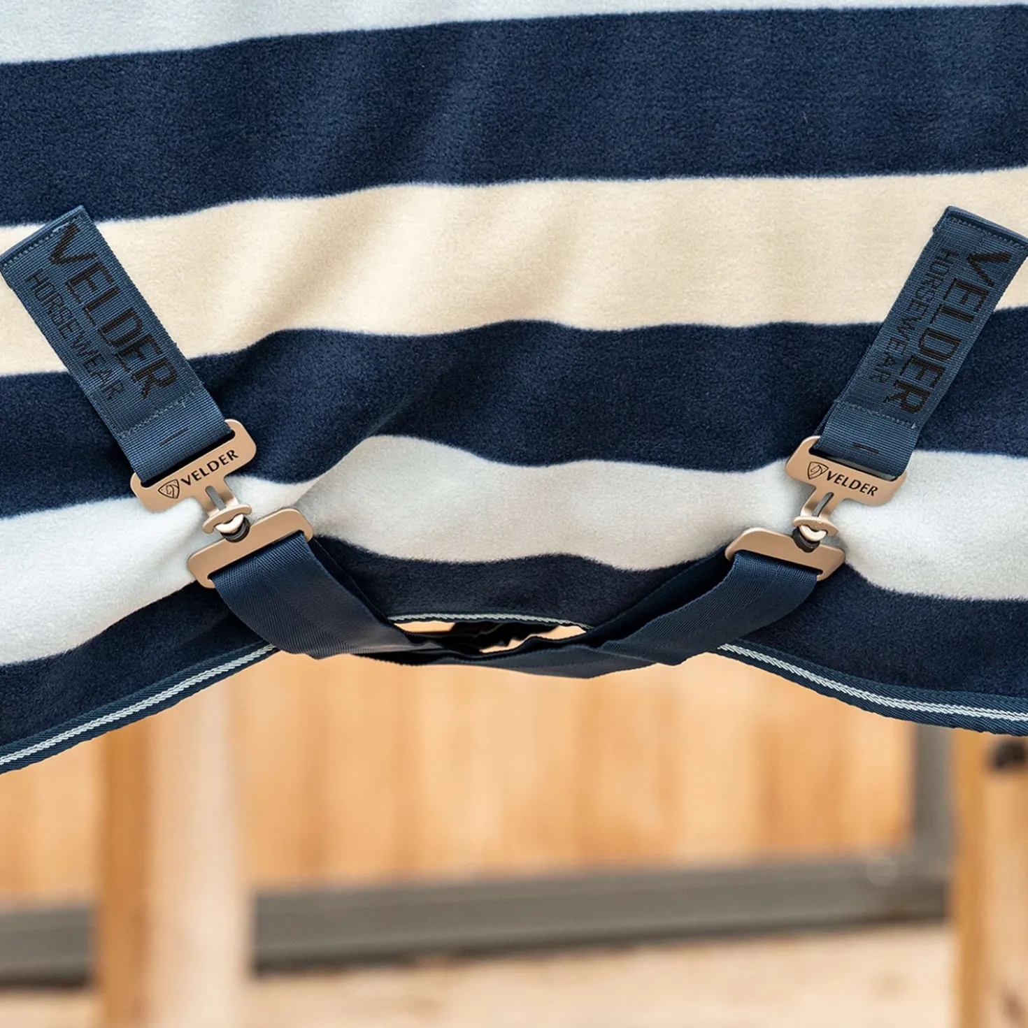 Velder Horsewear Premium Deluxe Fleece Cooler Rug Navy