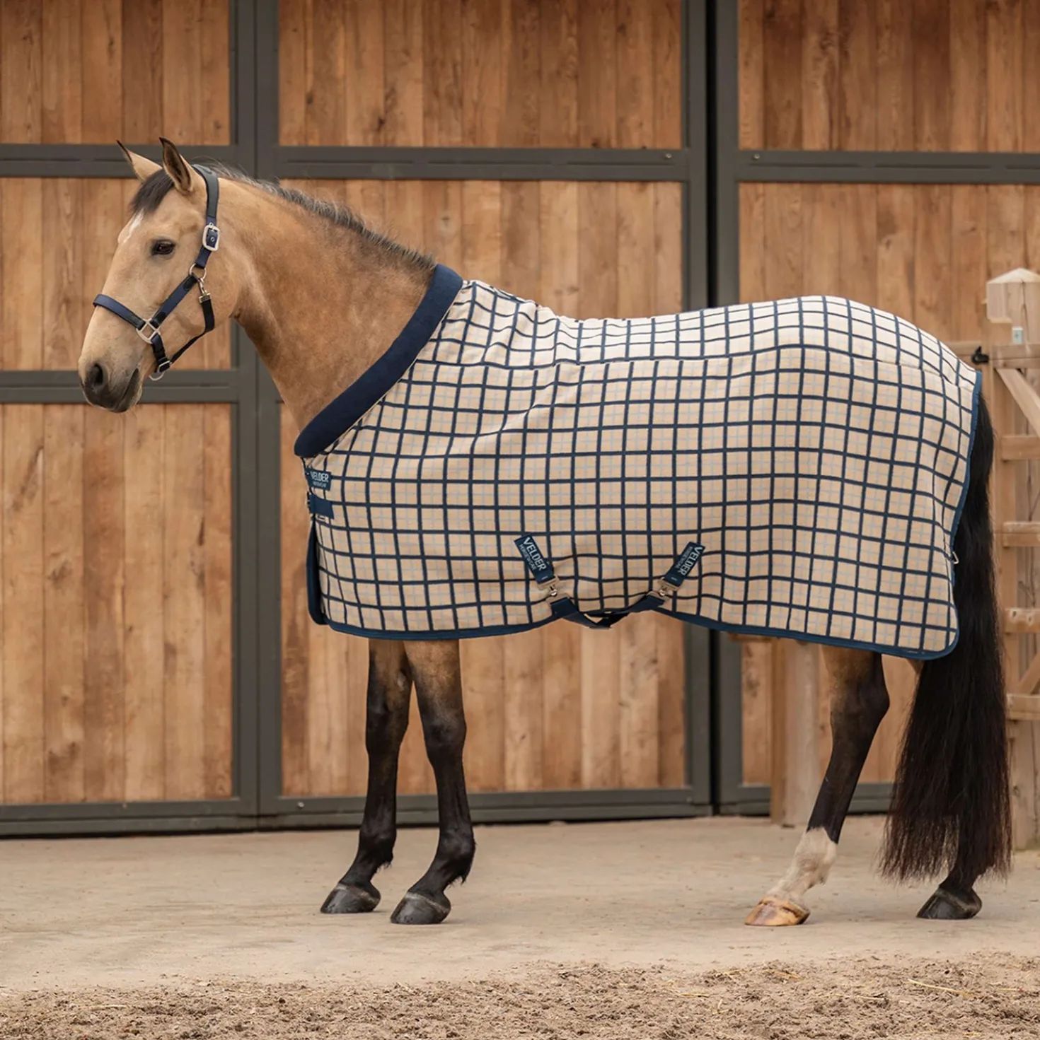 Velder Horsewear Premium Fleece Cooler with Collar Navy Check