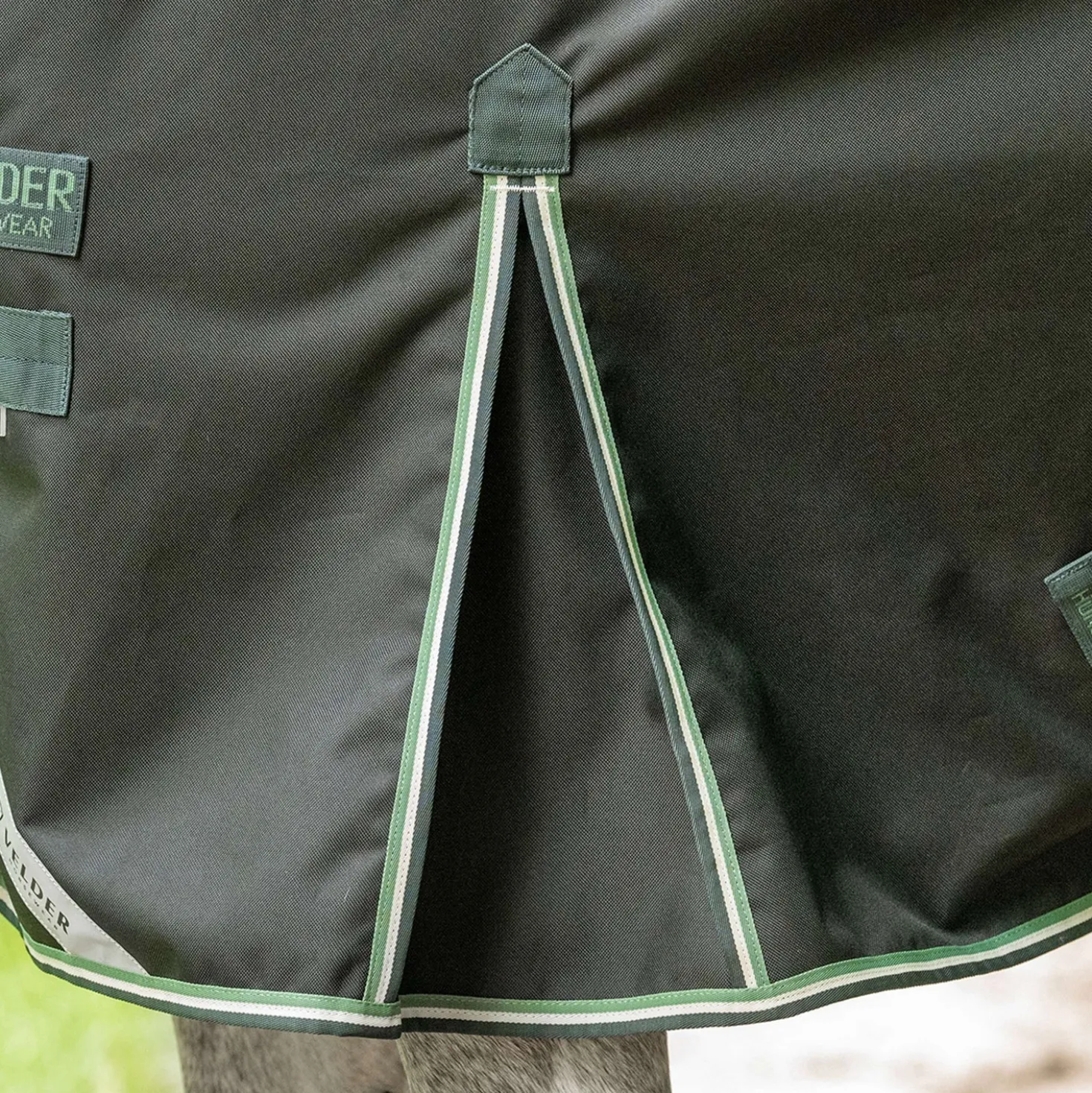 Velder Horsewear Premium Pony Turnout 1200D 0g T Bar Night Forest