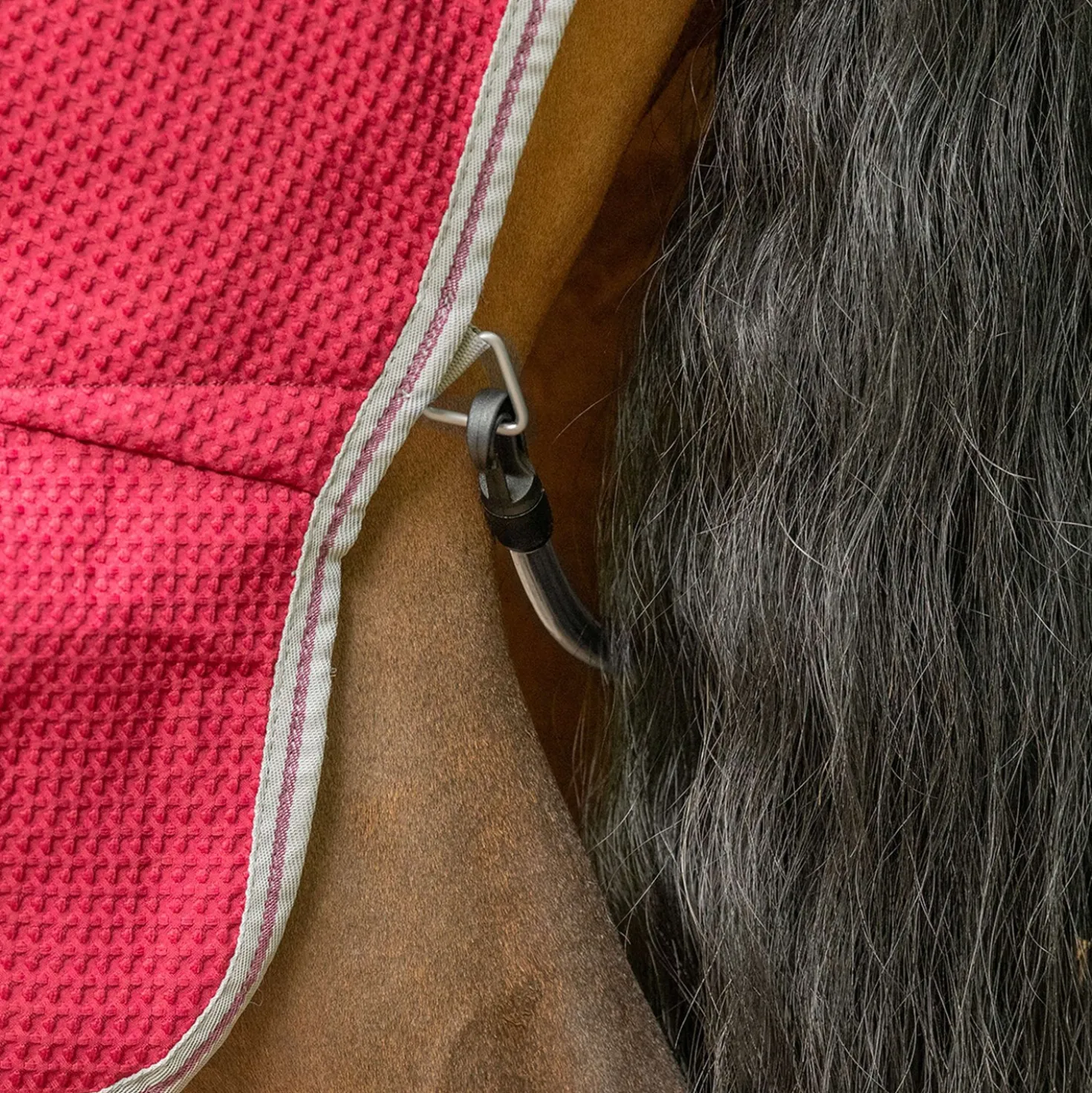 Velder Horsewear Premium Pony Waffle Cooler Rug Mulberry Red