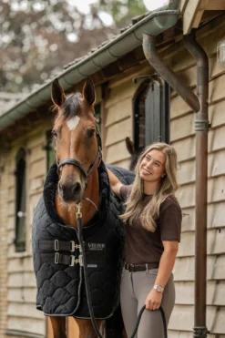 Velder Horsewear Premium Showdeken Satin Glow Black Night
