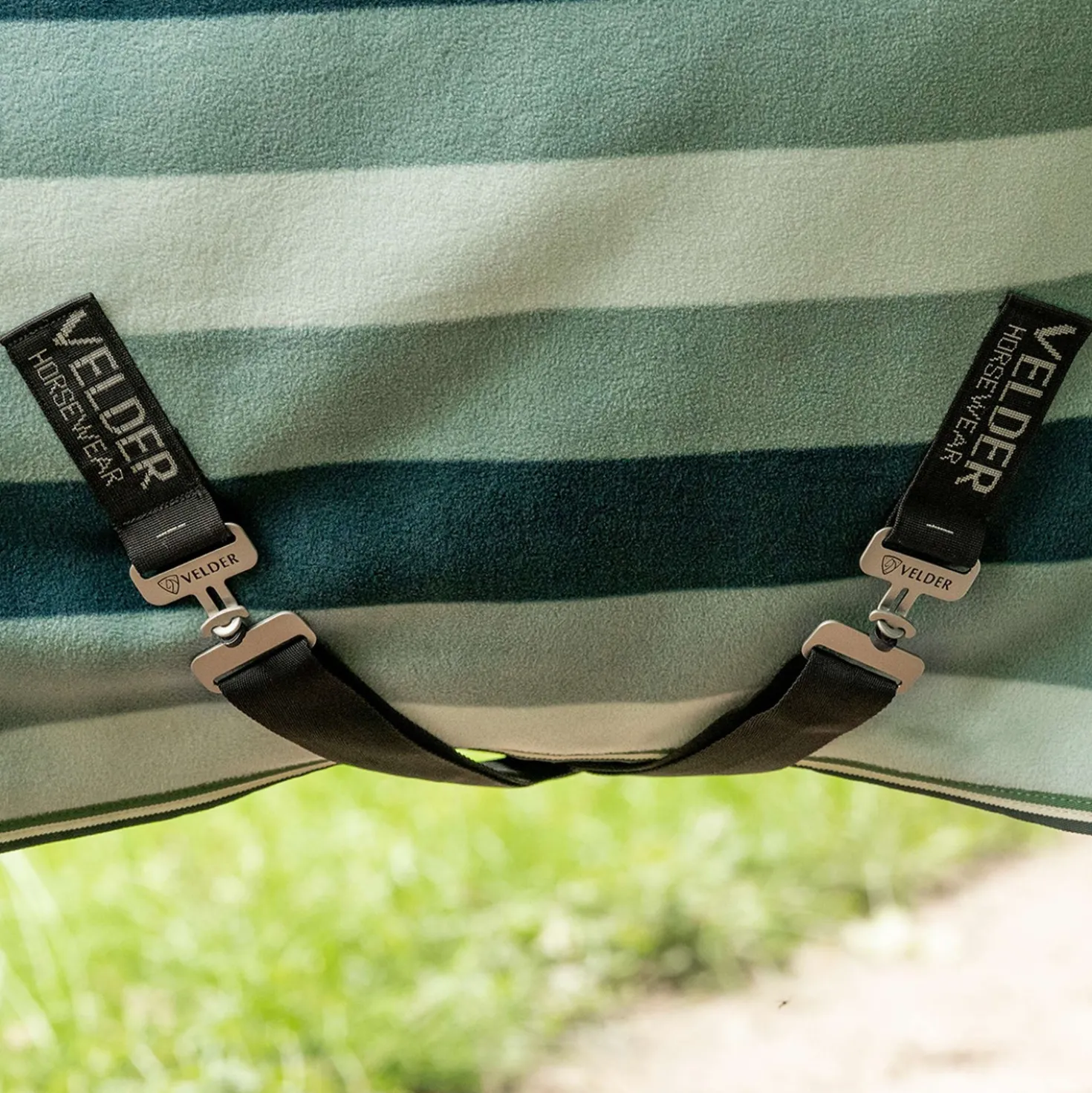 Velder Horsewear Premium Stripe Cooler Rug Striped Night Forest