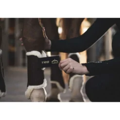Veredus Beenbeschermers TRB Save the Sheep Front Zwart