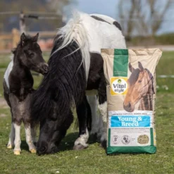 Vitalstyle Muesli Young & Breed