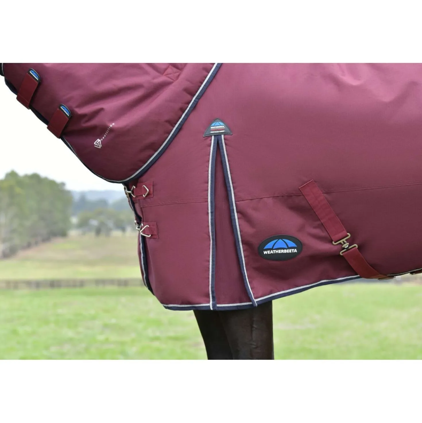 WeatherBeeta ComFiTec Essential Turnout Detach-A-Neck 220g Burgundy/Navy