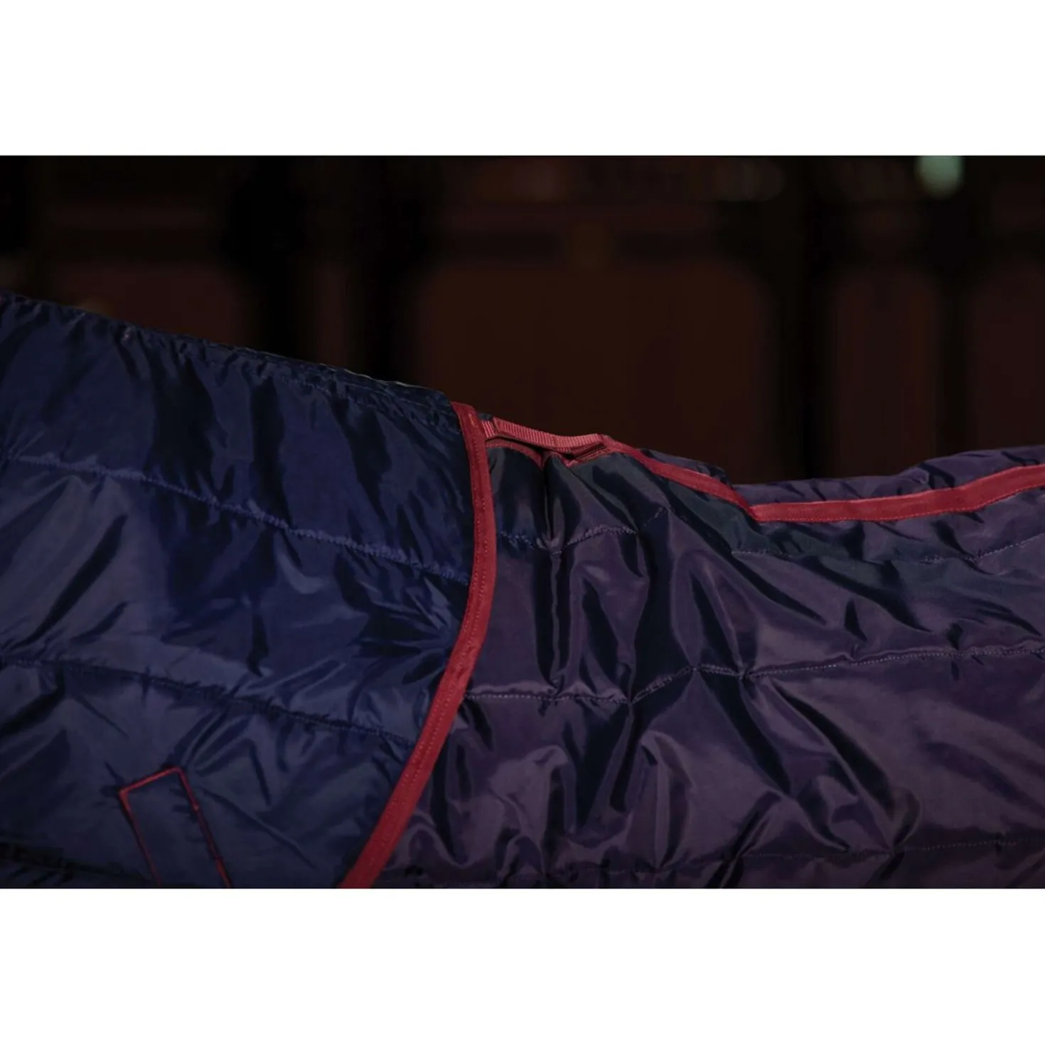 WeatherBeeta Staldeken ComFiTec 210D Channel Quilt Combo Neck 220g Navy/Burgundy